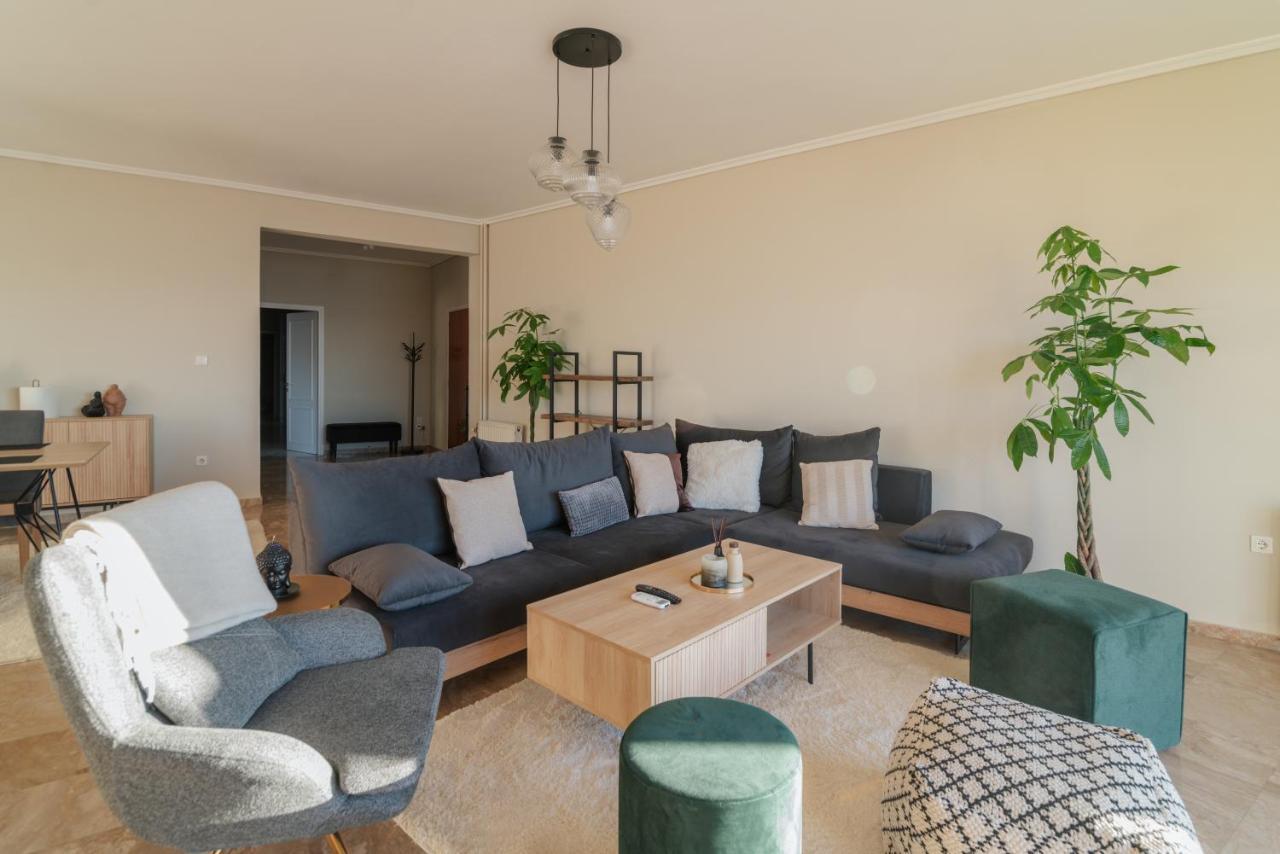 Sea Front Luxury Apartment 帕特雷 外观 照片